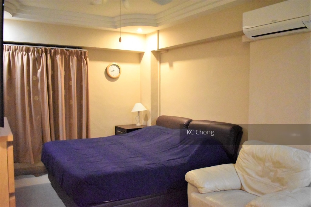 Blk 574 Hougang Street 51 (Hougang), HDB 5 Rooms #214919191
